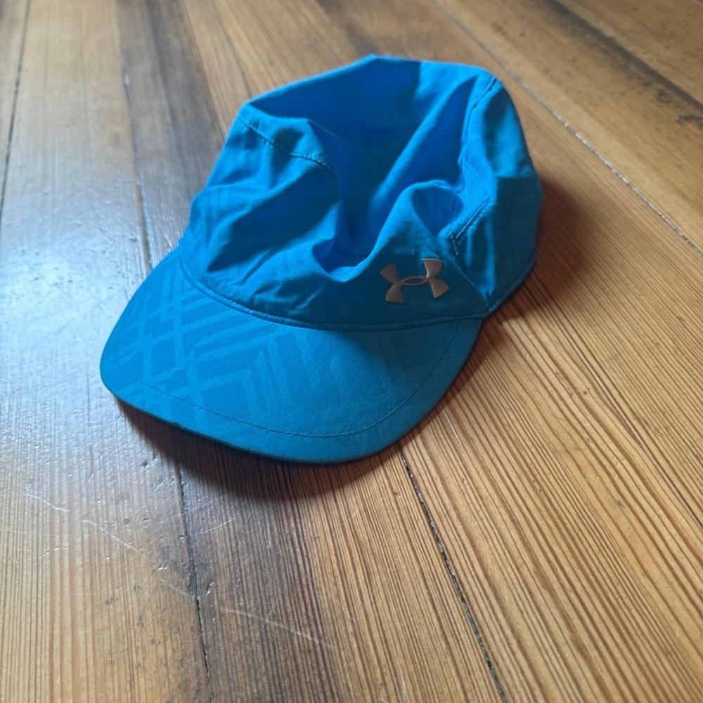 Under Armour Lightweight Running Hat Cap Blue Breathable Athletic Women’s
